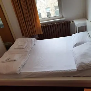 Szálloda Maerkischer Hof, Berlin