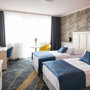 Airport Budapest 4* Vecsés